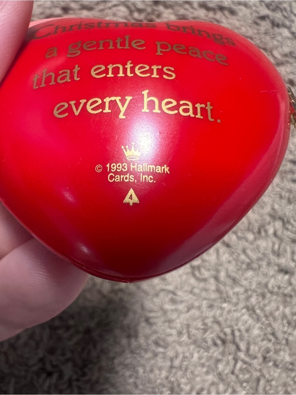 Hallmark Keepsake Ornament Heart of Christmas Collector’s Series 1993 - Picture 8 of 8